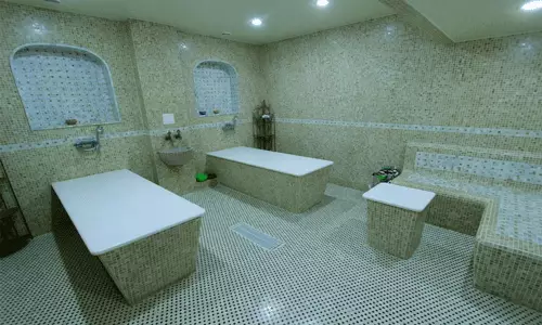 هتل آکواتک ایروان ارمنستان