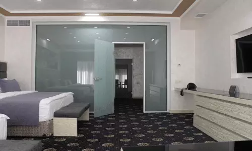 هتل اربونی ایروان ارمنستان