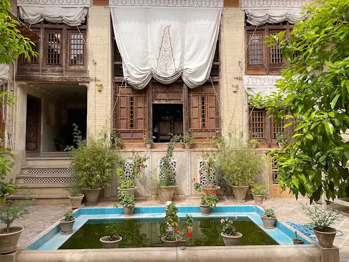 خانه شیرازی