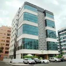 ورسایلس بای راویز